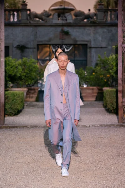 Look 58